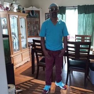 Meet your Posher, Omar